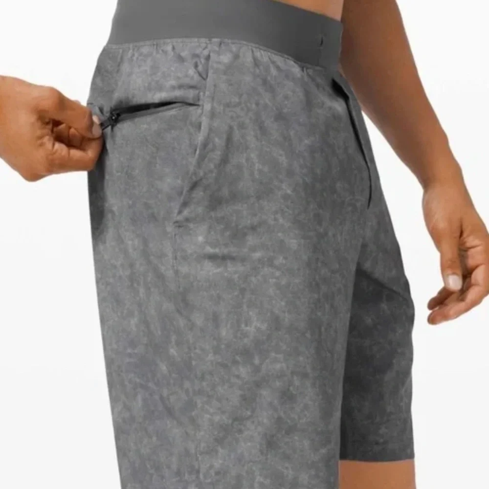 Lululemon T.H.E. Short 9